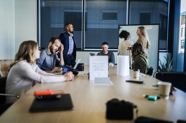 Écoute active : quel est son fonctionnement et ses bienfaits ?